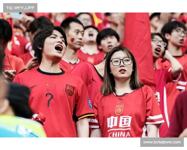 中国国足与日本队比赛时间公布引球迷热议双方备战情况备受关注